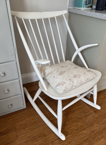 Mid century rocking chair - century,