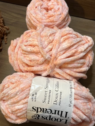 Loops threads sweet snuggles - sweet,