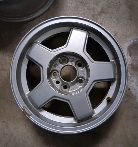Volvo 480 turbo alloy wheel - volvo,