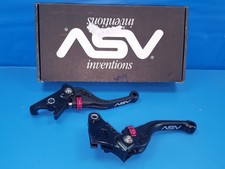 TRIUMPH STREET TRIPLE