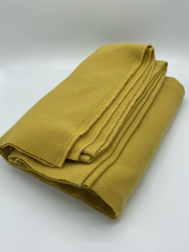 Mustard yellow wool - yellow, effect