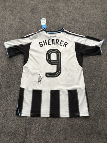 Alan shearer signed home - alan,