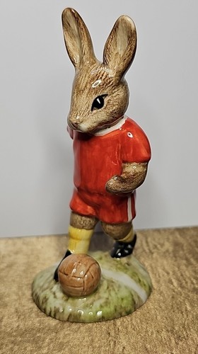 Royal doulton footballer - royal,