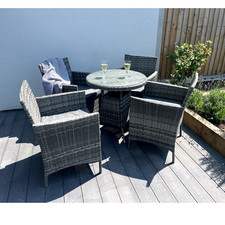 Amazon 5-Piece Rattan Relaxed