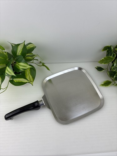 Saladmaster griddle - 11",