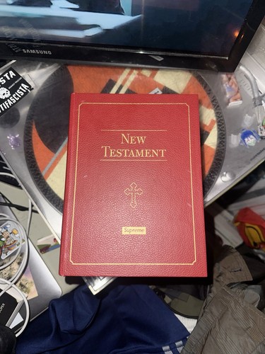 Supreme fw13 new testament - new,