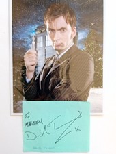 DAVID  TENNANT DR WHO STAR Signed Page Nice Clear Bold Ink signature THE DR
