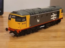 HELJAN 26341 CLASS 26/0 26032 IN BR RAILFREIGHT GREY  RED STRIPE