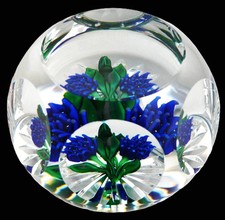 1979 Saint Louis Cornflower Paperweight
