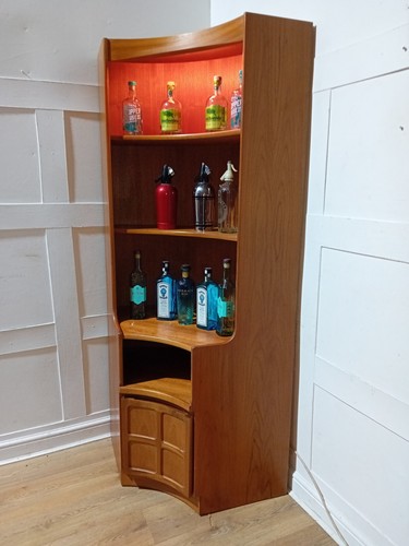 Retro teak nathan corner - teak,
