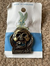 VINTAGE KAWASAKI MOTORCYCLE BIKE BADGE - NEW AND UNUSED GOLD COLOUR