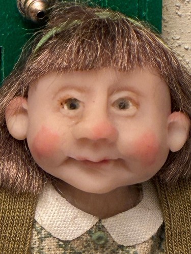 Joy cox dolls - joy, house