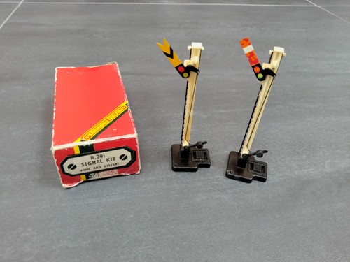 Hornby r201 signal kit - signal,