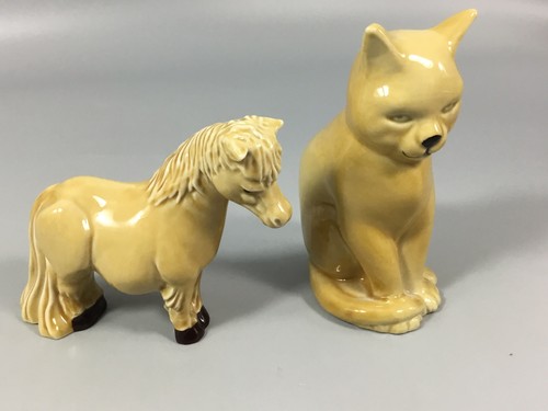 Wade arundel cat and pony - arundel,