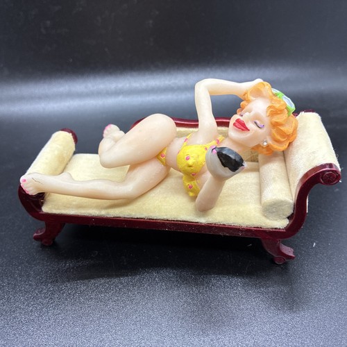 Dolls house scale resin - dolls,