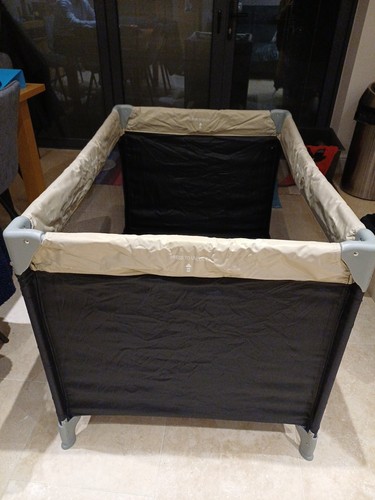 Travel cot - travel,