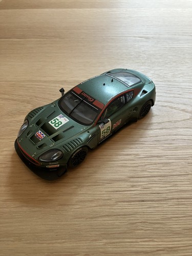 Scalextric c2758 aston martin - scalextric,