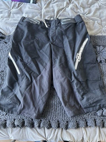 Sweet protection mtb shorts - protection,
