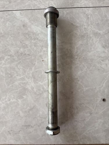 Gsxr 600 swing arm - 600, pivot