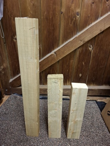 Tanalised timber offcuts - x, 3
