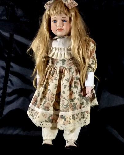 Large vintage porcelain - large,