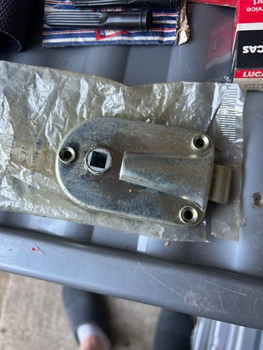 Nos bmc inner door catch - , 24a