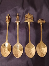 THE ROYAL COLLECTION ~ SET OF