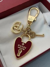 GUCCI Charm Heart Lock & Key