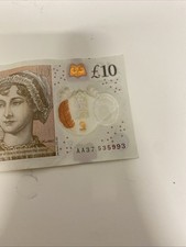 Ten Pound Note - Serial Number