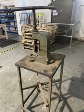 Arbor Press On Stand -  1 Ton