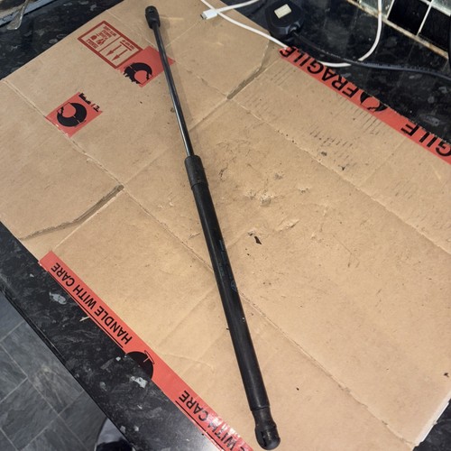 Vauxhall astra gas bonnet - astra,