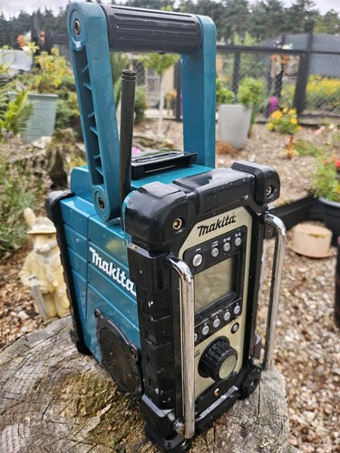 Makita radio site - spares, and