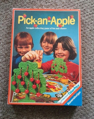 Pick apple vintage board - pick,