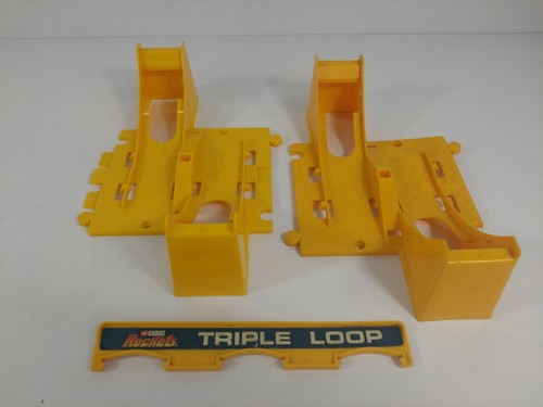 Corgi rockets triple - rockets, loop