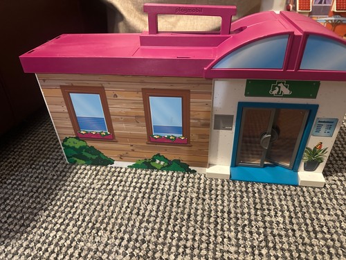 Playmobil carry along vet - carry,