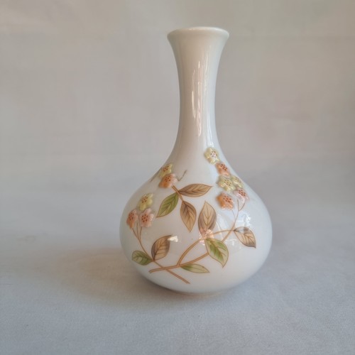 Michael japan bud vase - st,