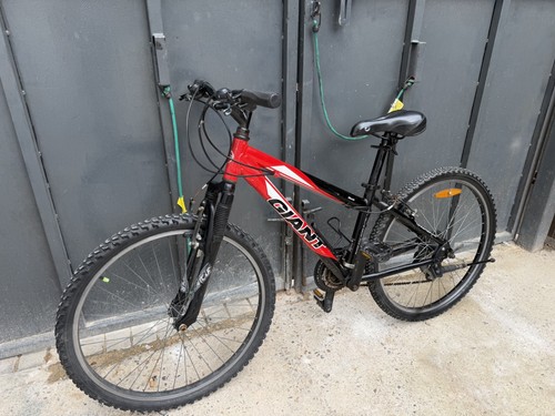 Giant bike - giant,