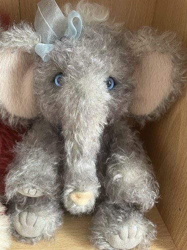 Charlie bears isabelle lee - charlie,