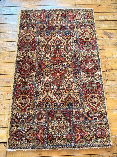 Large traditional vintage - traditional,