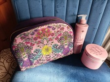 New Gift Make Up Bag Champneys