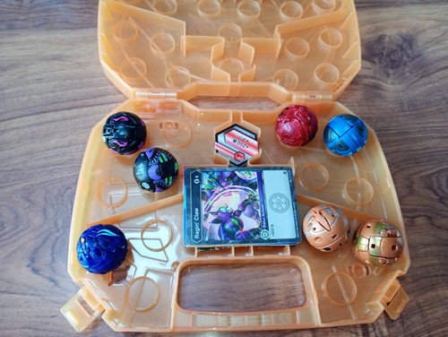 Bakugan orange carrying case - bakugan,