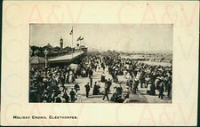 Cleethorpes Holiday Crowd ET