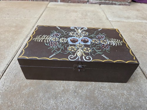 Vintage hand painted wood - vintage, hand-painted