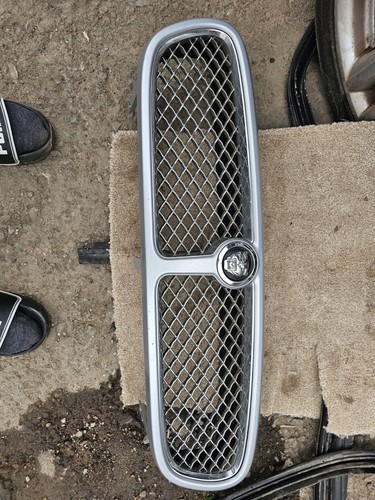 Jaguar x358 facelift - xj, grill