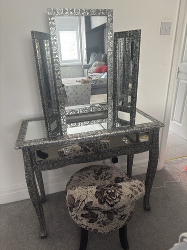 Dressing table blackened - table,