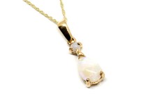 9ct Gold Opal Teardrop