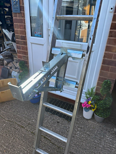 Ladder jacks pairs one - ladder,