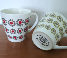 2 Vintage Laura Ashley Mugs