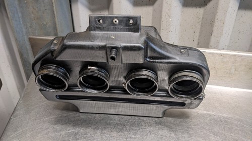Suzuki gsx750et airbox - suzuki,