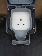 MK IP66 *** BRITISH MADE *** OUTDOOR - 230 VOLTS - WATERPROOF SOCKETS  - NEW